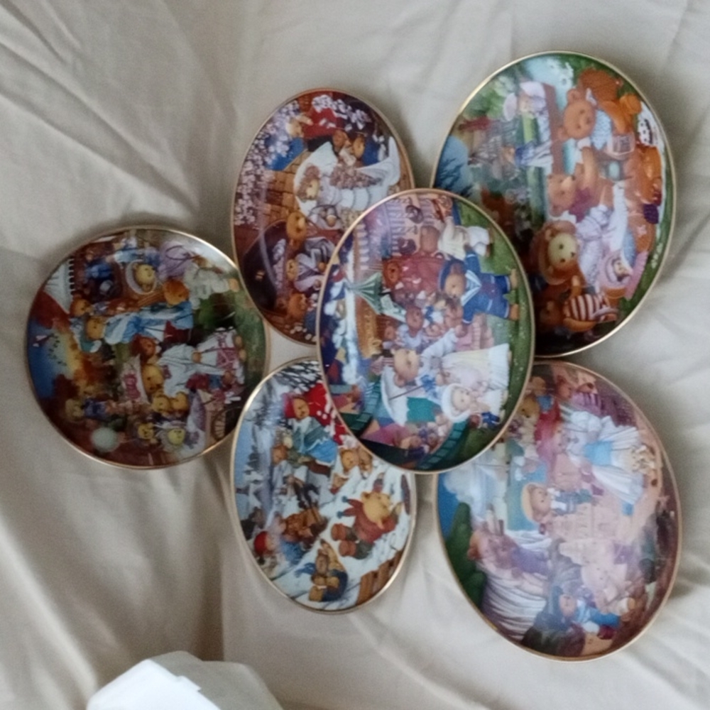 Vintage Set 6 Franklin Mint Porcelain Plate Teddy Bear  by Carol Lawson Ltd